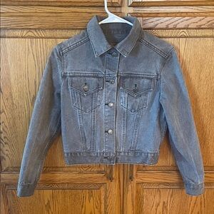 Vintage Levi’s Cropped Grey Denim Trucker Jacket